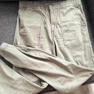 American Eagle High Waisted Jogger